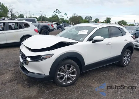 2021 Mazda Cx-30 Premium z USA, uszkodzony, nr VIN 3MVDMBDL0MM212498